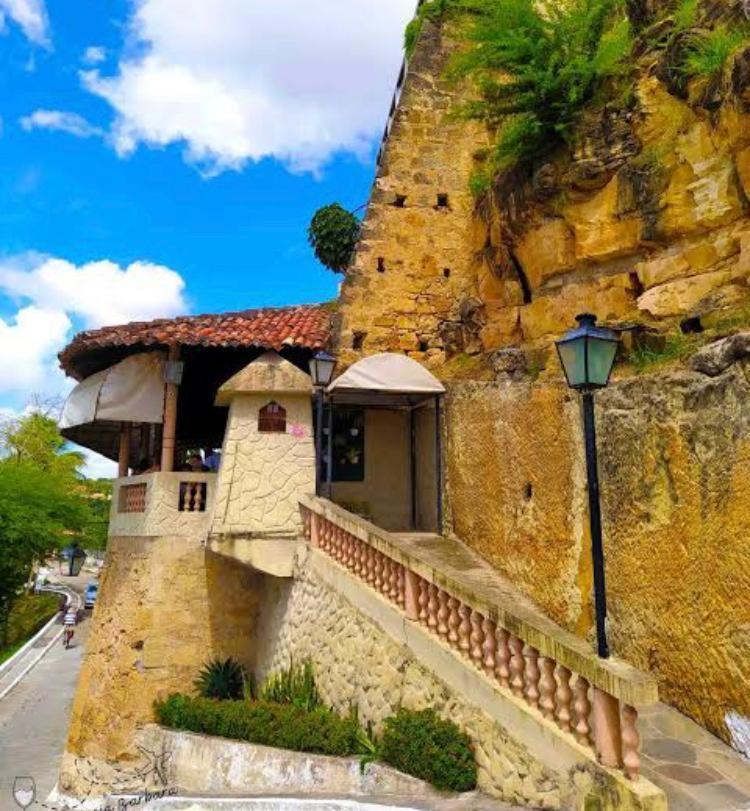 Hostel Sobrado Do Conde เปเนโด ภายนอก รูปภาพ